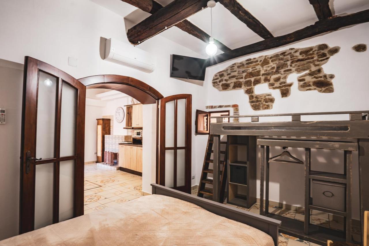 Borgo Dei Saraceni - Suites & Apartments Агрополи Экстерьер фото