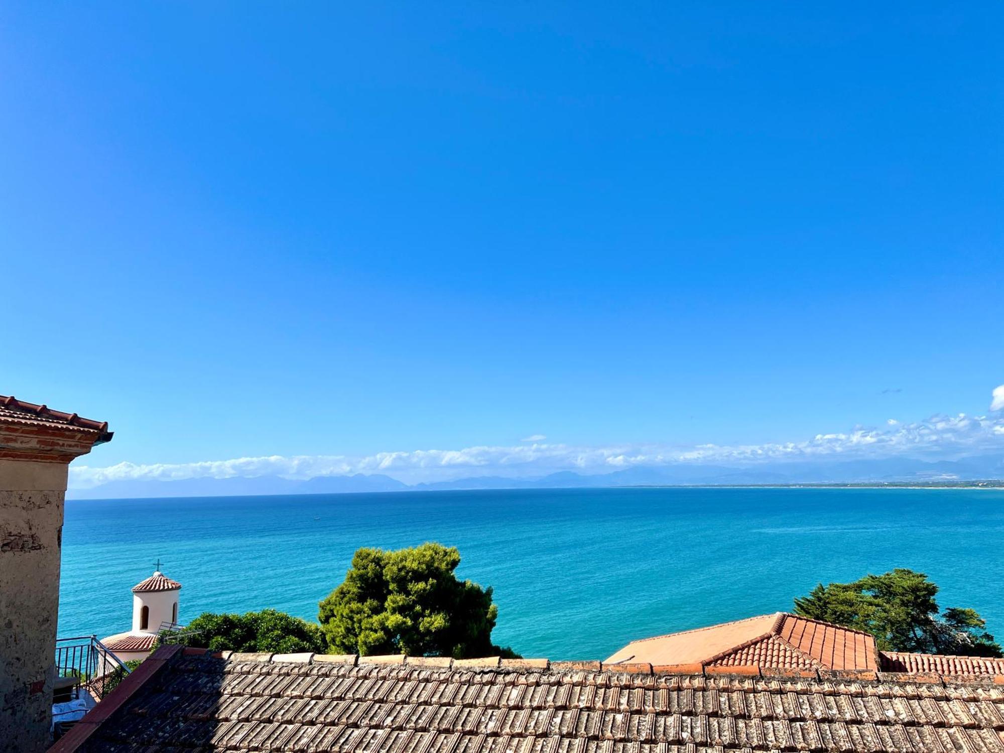 Borgo Dei Saraceni - Suites & Apartments Агрополи Экстерьер фото